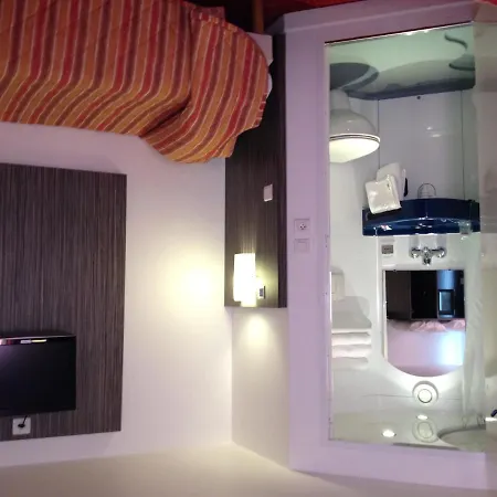 Fasthotel Toulon 2*